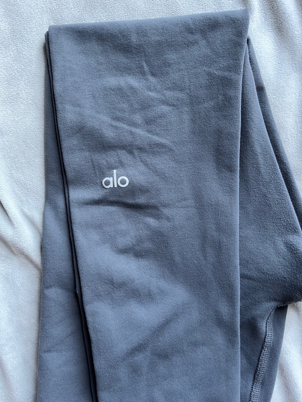 ALO Yoga High-Rise Leggings in Graphite Grey